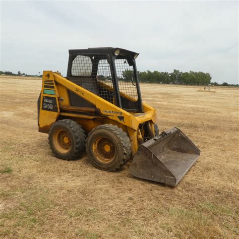 omc 342 skid steer hydraulic fluid|hydraulic oil for skid steer.